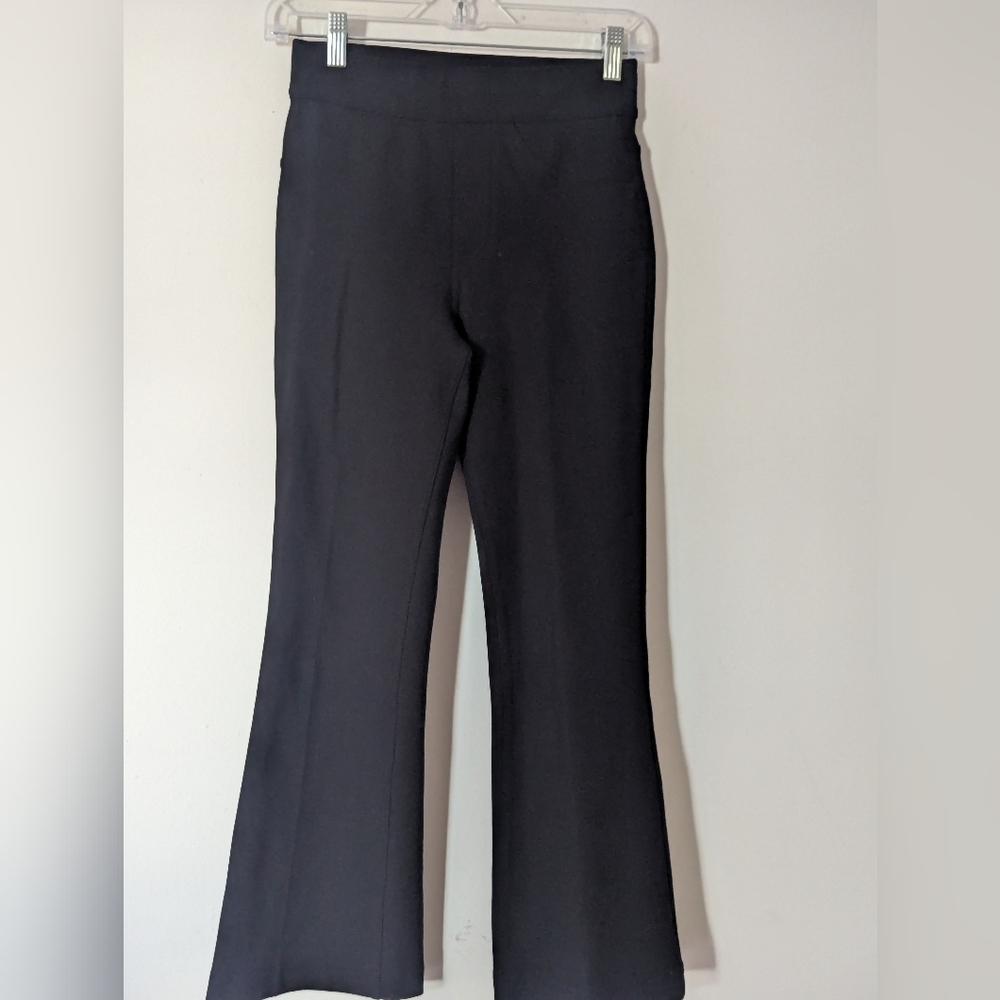 Spanx Kick Flare Shaping PullOn Pants Classic Black. Women’s XS